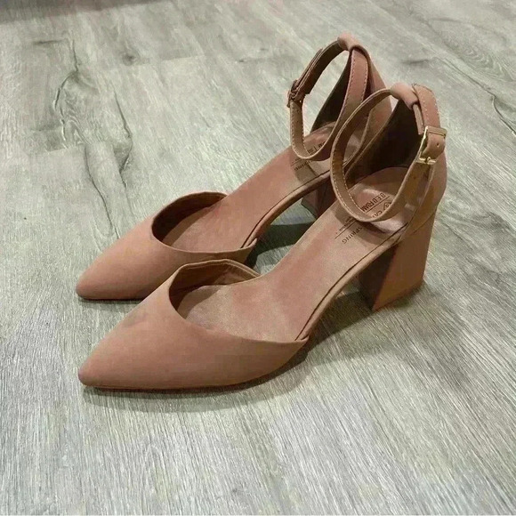 Call it Spring Women’s Daliaa Pump Tan Beige Point Toe Heel Size 9 - Picture 1 of 8